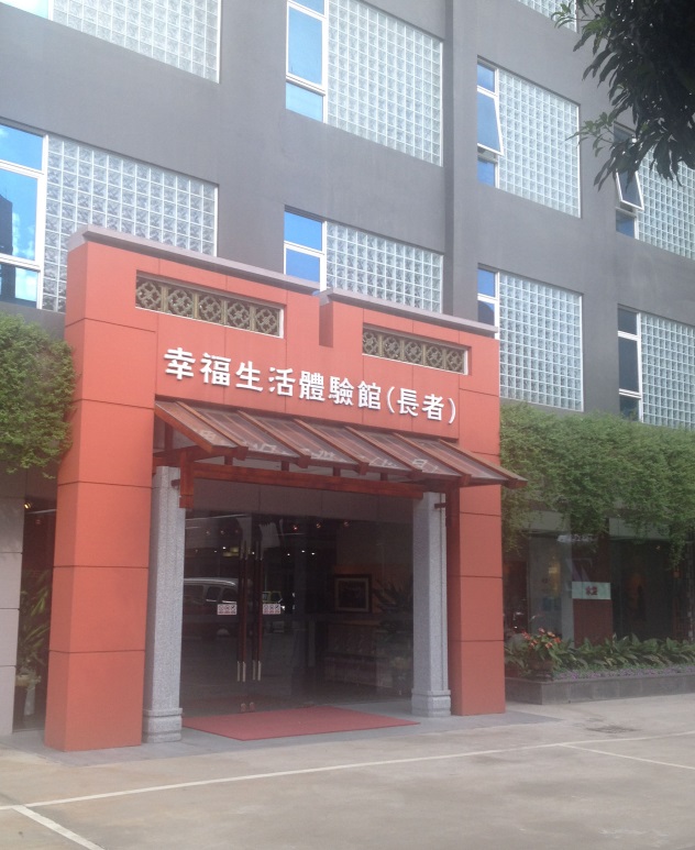 01.jpg