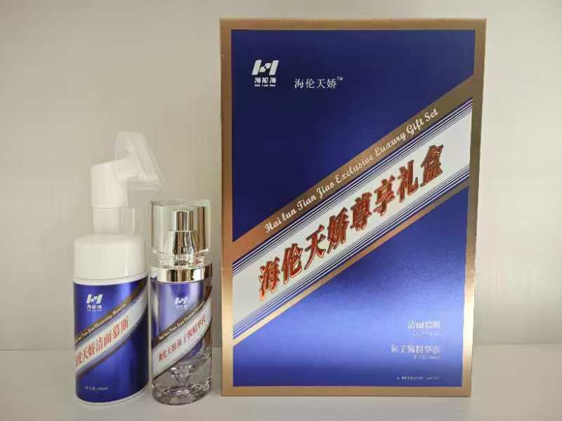 Caviar & Cleansing Mousse